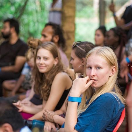 Peace Garden Hostel Auroville Exterior photo